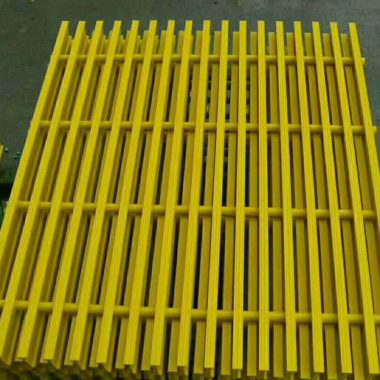 Fiberglass Channel, corrosion-resistant pultruded FRP U-shaped structural channel for industrial construction