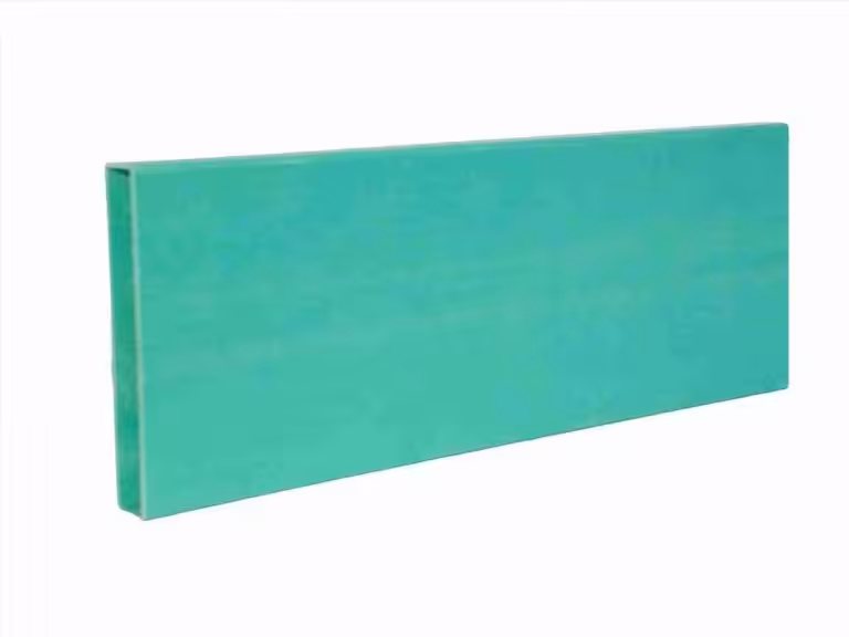 Green FRP fiberglass reinforced plastic rectangular hollow tube