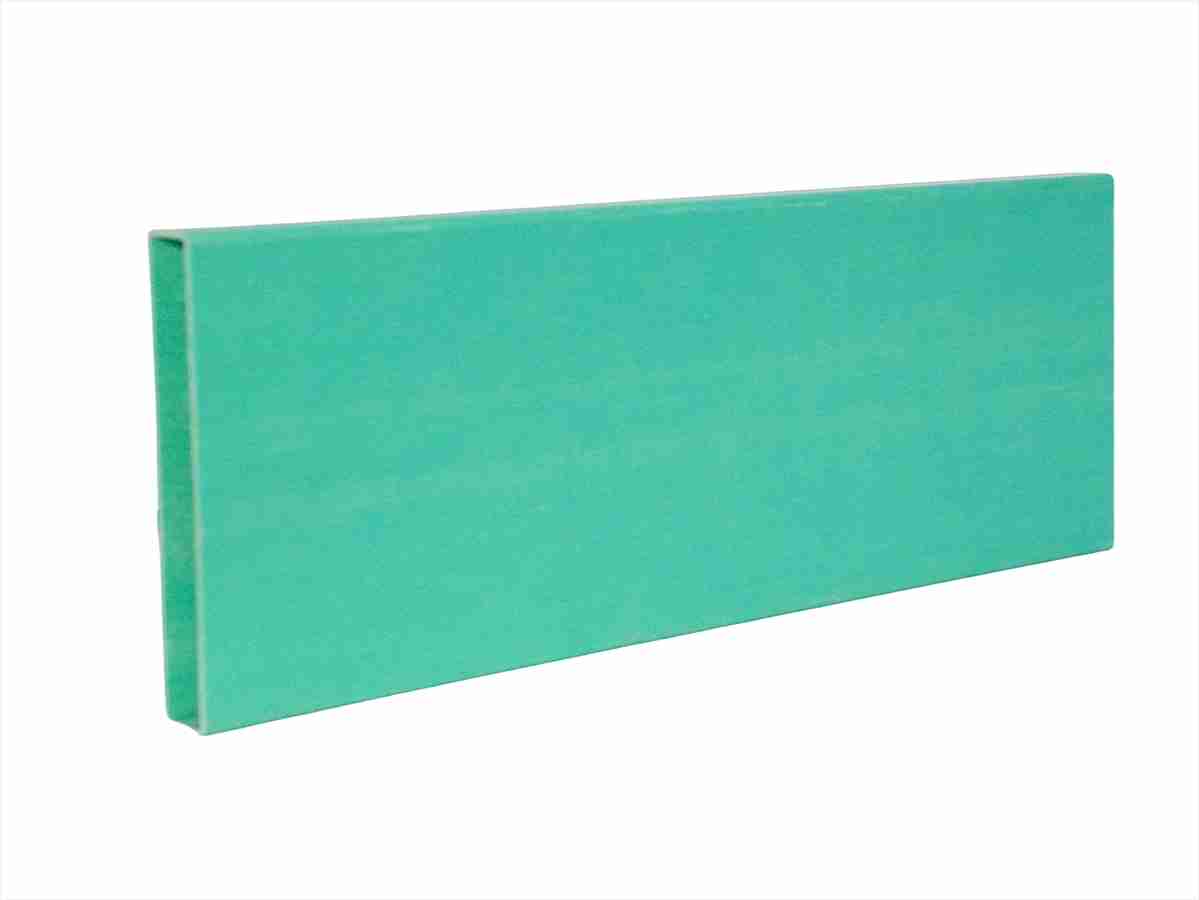 Green FRP fiberglass reinforced plastic rectangular hollow tube