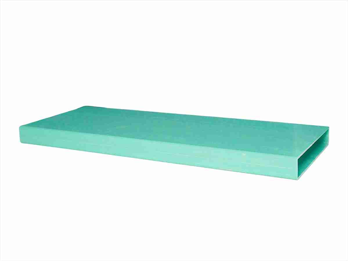 Green FRP fiberglass reinforced plastic rectangular hollow tube